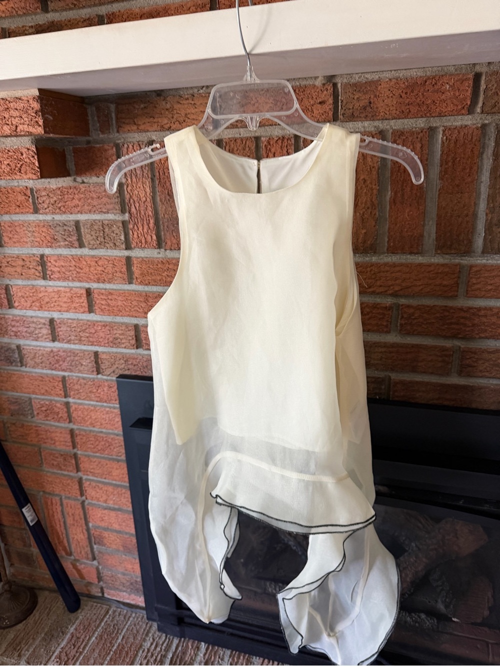 Elegant Ivory High-Low Chifon Top